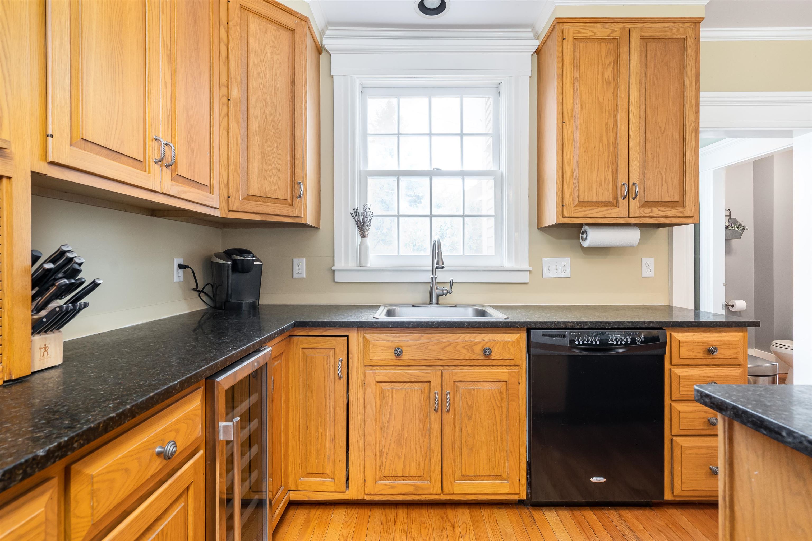 522 River Road Manchester, NH 03104 - Photo 20 of 40 Gallery Image 20
