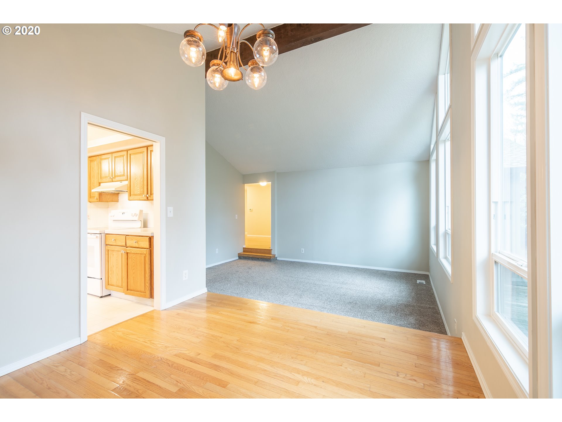 9895 Southwest Morrison Street Portland, OR 97225 - Photo 13 of 32 Gallery Image 13