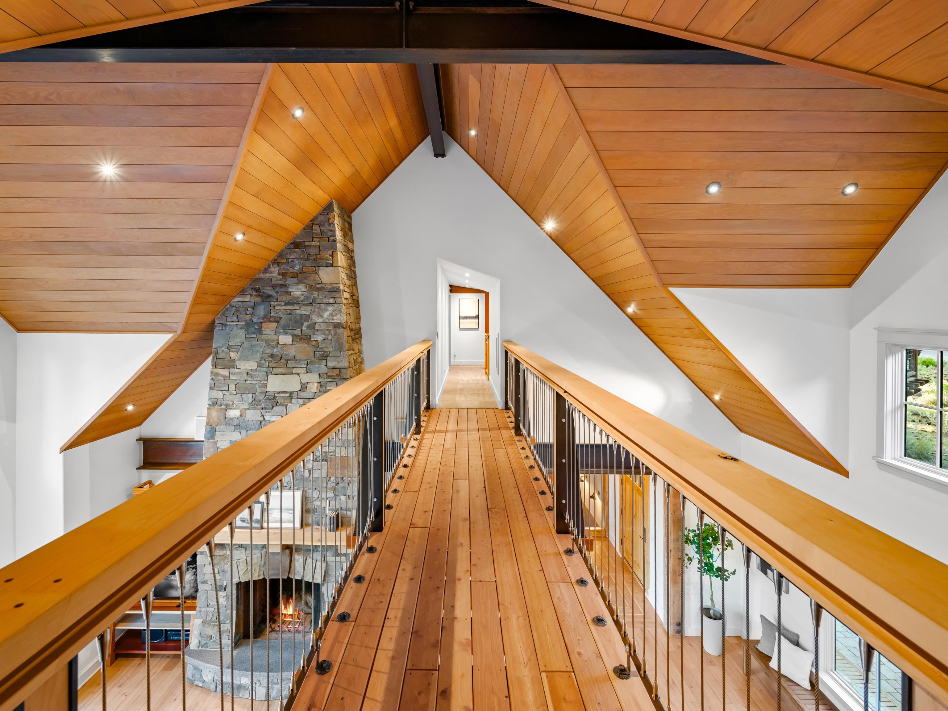 556 Stewart McKay Truckee, CA 96161 - Photo 13 of 27 a view of an entryway