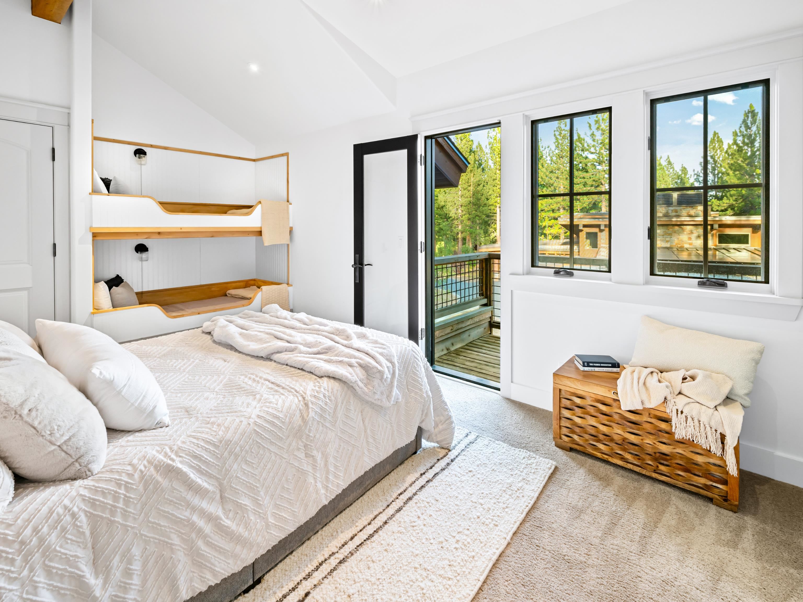 556 Stewart McKay Truckee, CA 96161 - Photo 17 of 27 a bedroom with a bed and a window