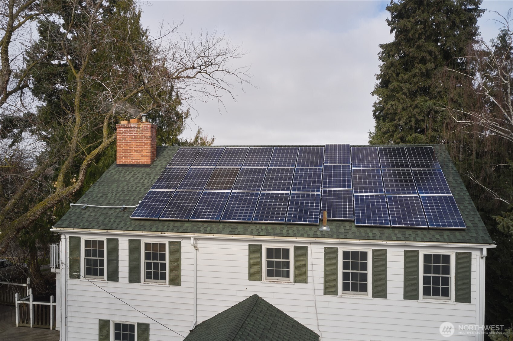 444 Washington Street Walla Walla, WA 99362 - Photo 36 of 40 a front view of a house with a yard