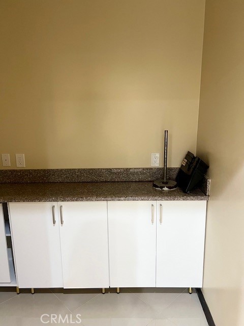 21617 South Figueroa Street Carson, CA 90745 - Photo 13 of 14 a close view of a sink and a vanity in the kitchen