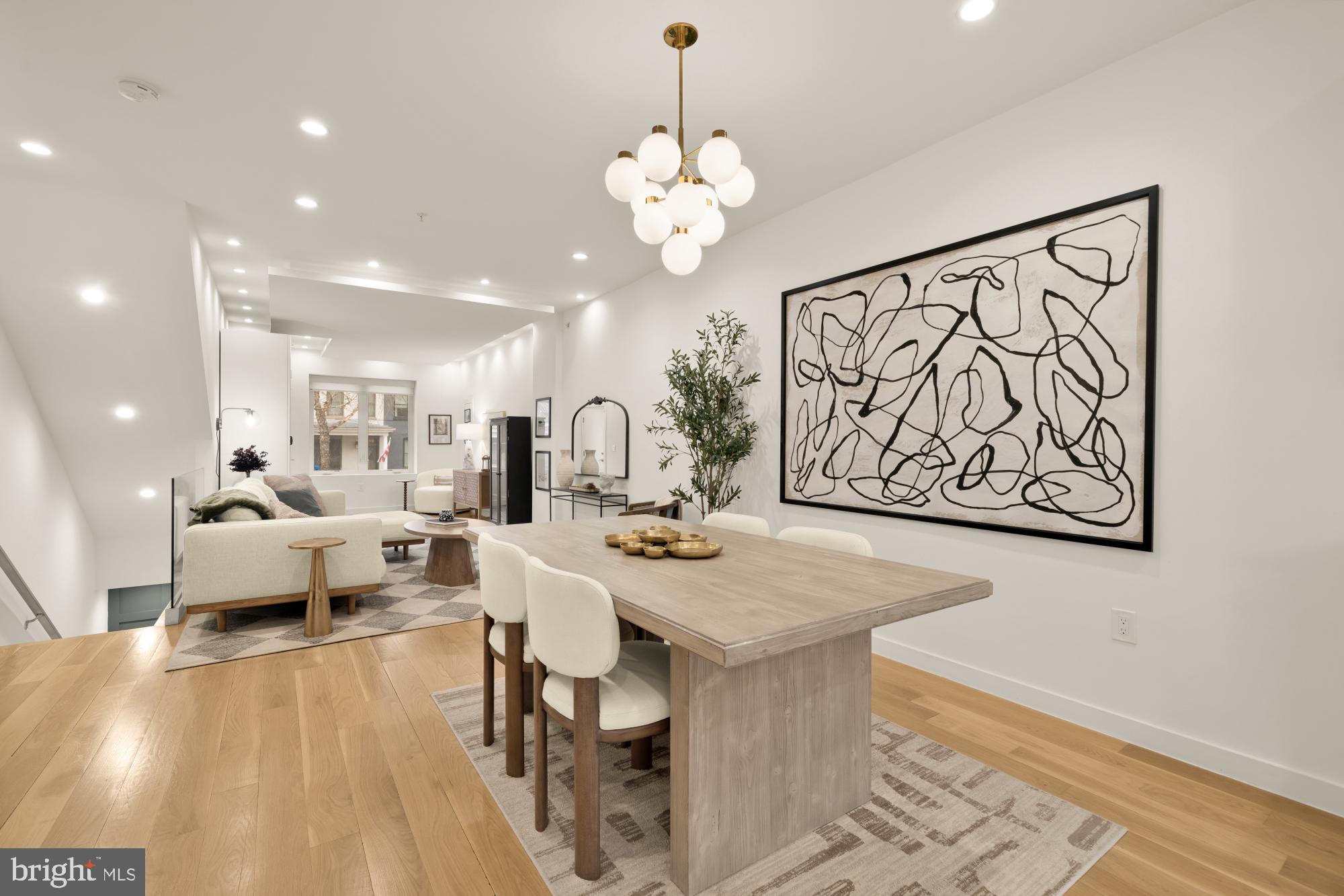 2315 Ontario Road Northwest, Unit 1 Washington, DC 20009 - Photo 13 of 46 Large Dining Room