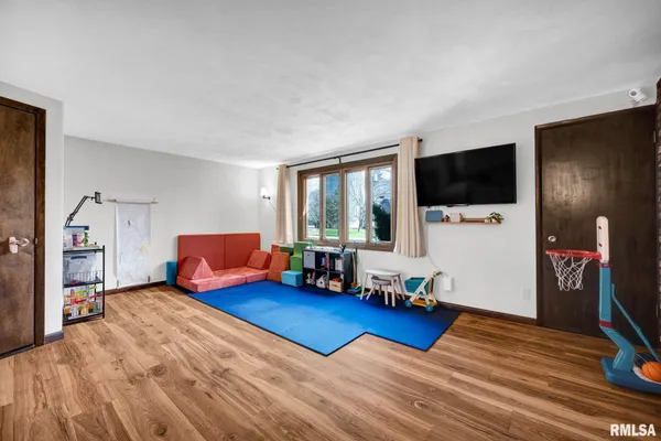 $295,000 | 503 North Fuller Street, Toulon, IL 61483