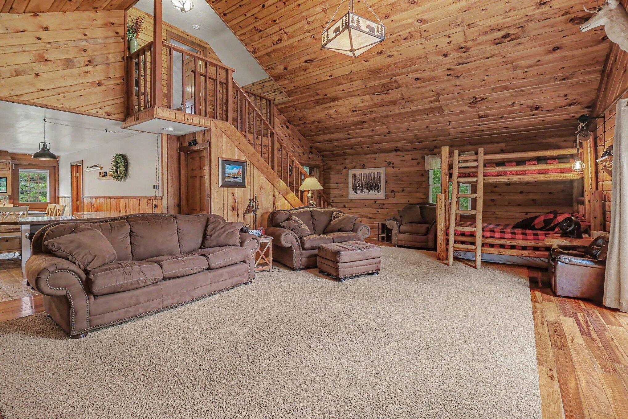 1384 Olson Road Manistee, MI 49660 - Photo 8 of 35 Living Area