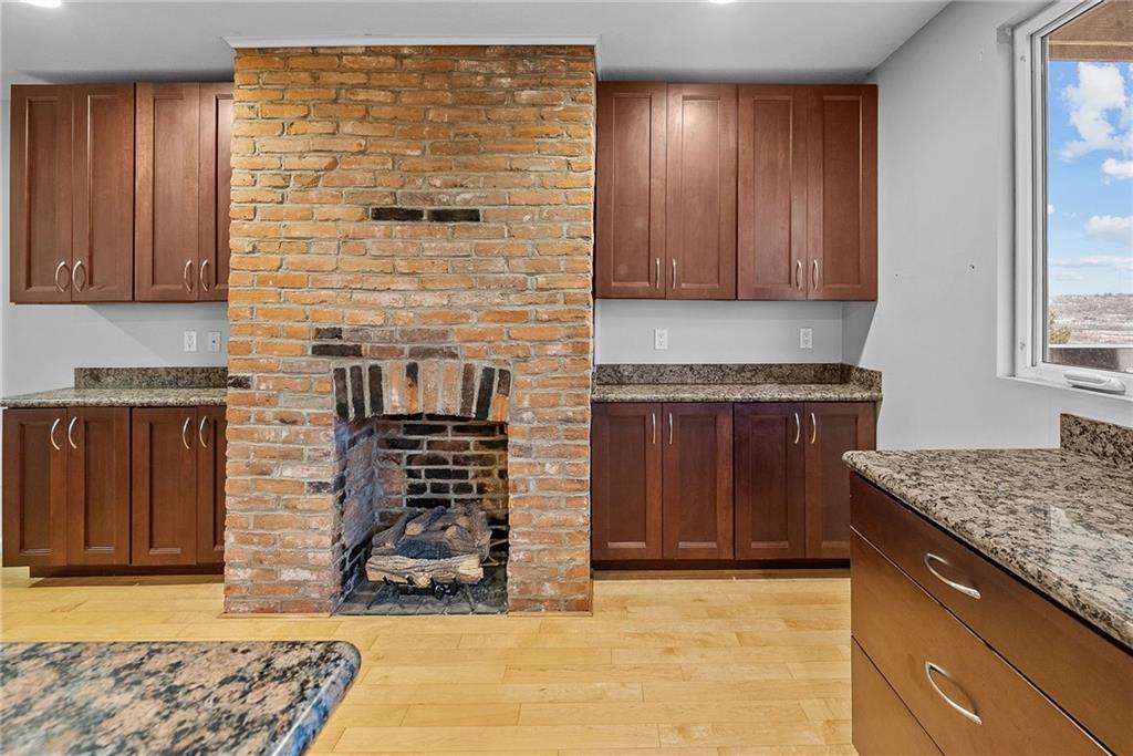 2619 Stromberg Street Pittsburgh, PA 15203 - Photo 11 of 35