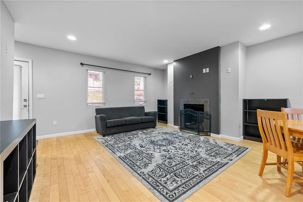 2619 Stromberg Street Pittsburgh, PA 15203 - Photo 6 of 35