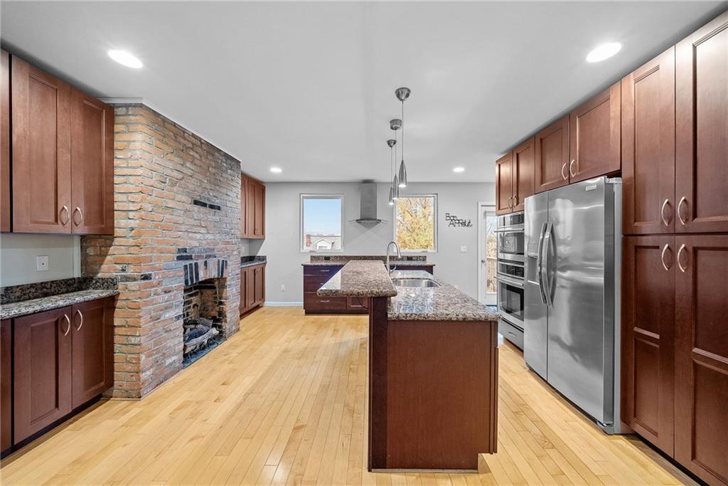 2619 Stromberg Street Pittsburgh, PA 15203 - Photo 7 of 35
