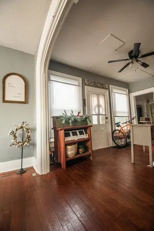 $175,000 | 402 South Ottawa Avenue, Dixon, IL 61021