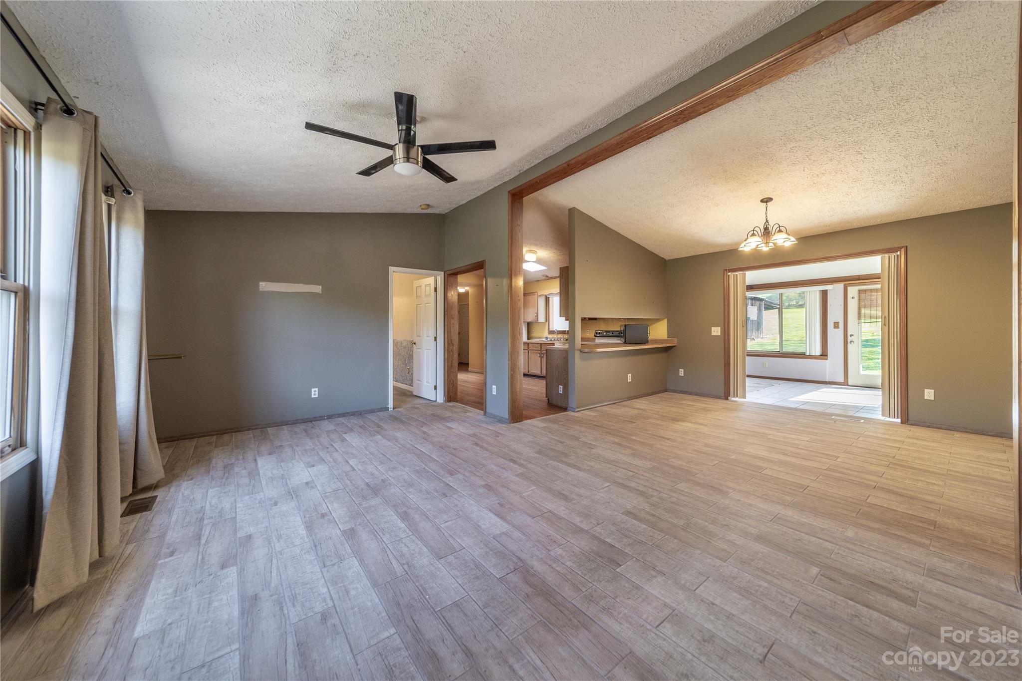 206 Vfw Road Morganton, NC 28655 - Photo 4 of 16 Gallery Image 4