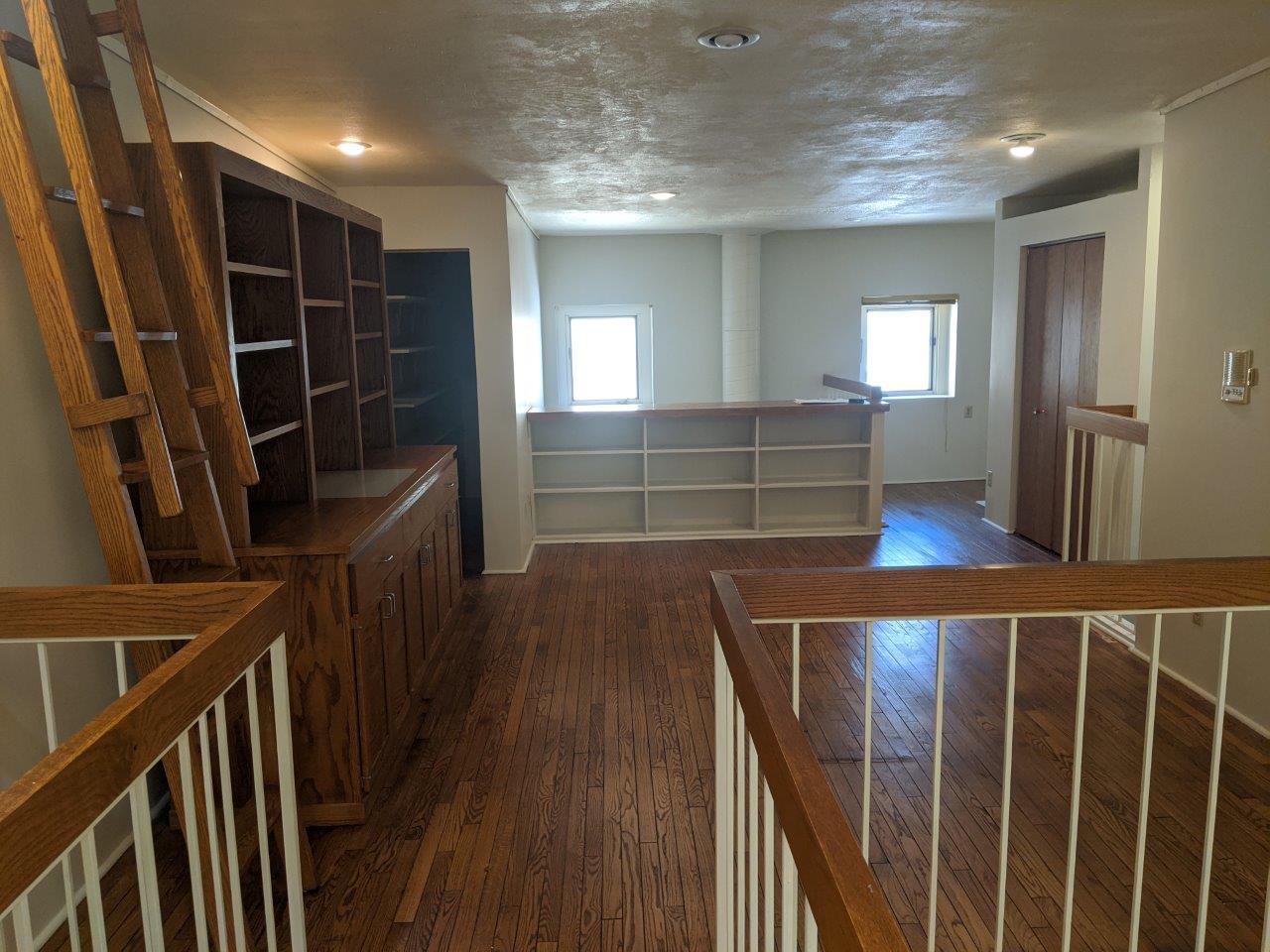 107 West Market Street Bloomington, IL 61701 - Photo 9 of 23