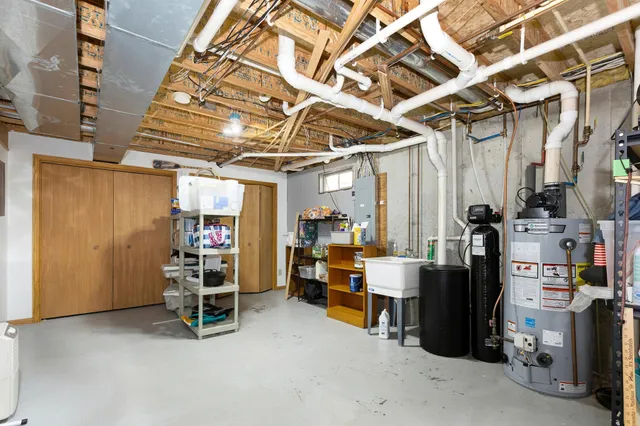 $479,900 | N6905 Sandstone Drive, Mauston, WI 53948