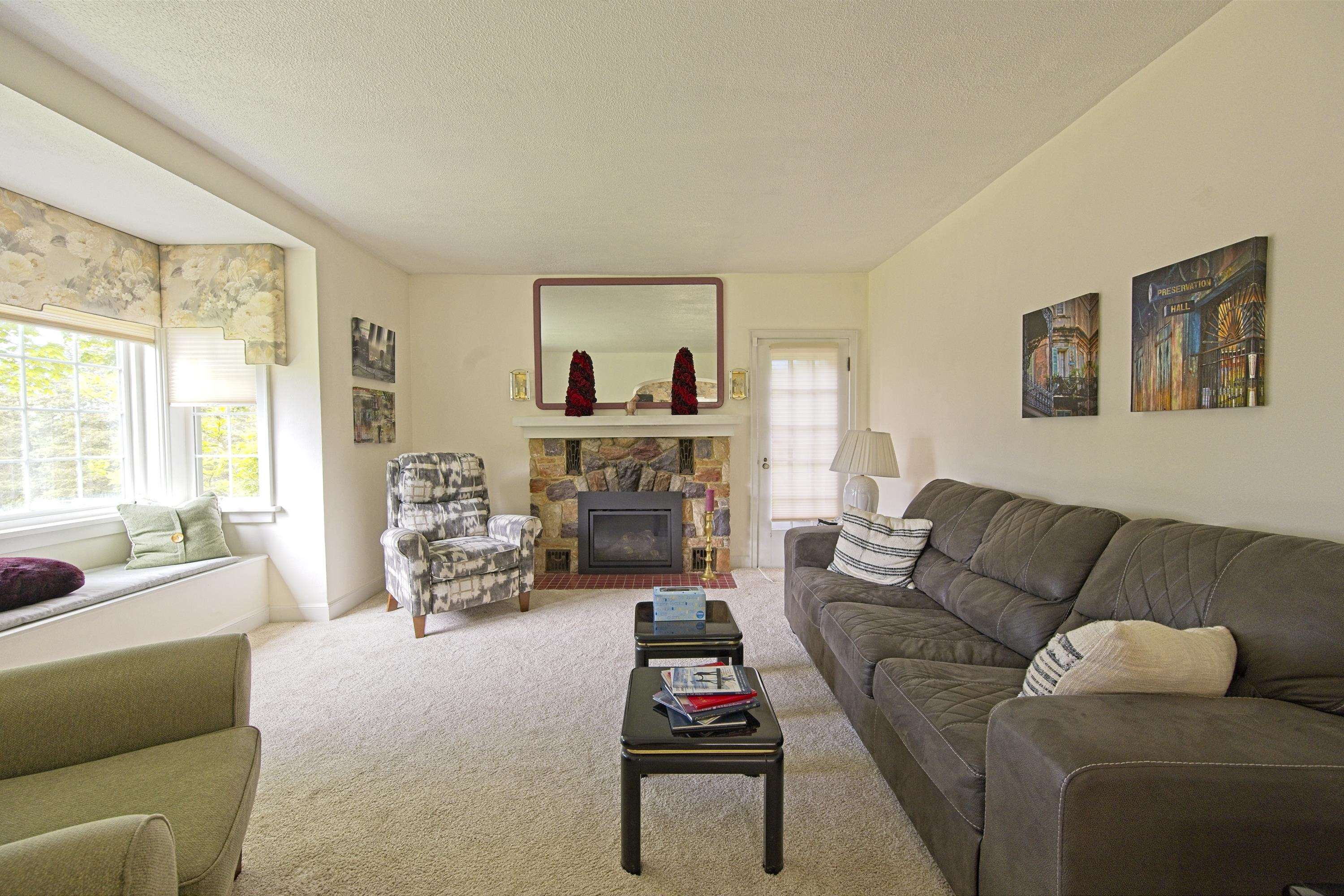 304 10th Baraboo, WI 53913 - Photo 6 of 28