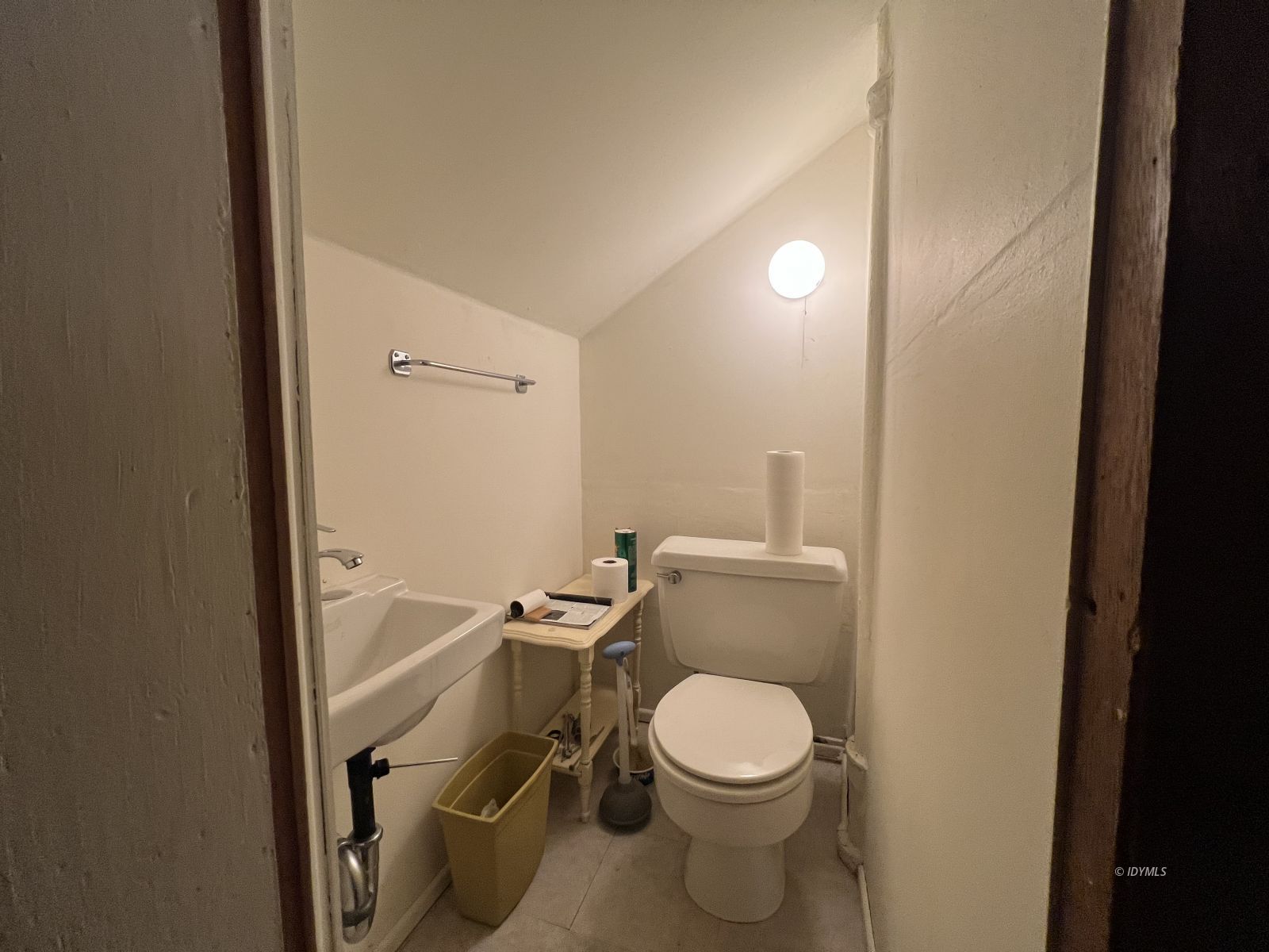 52635 Sylvan Way Idyllwild, CA 92549 - Photo 26 of 30 Bathroom