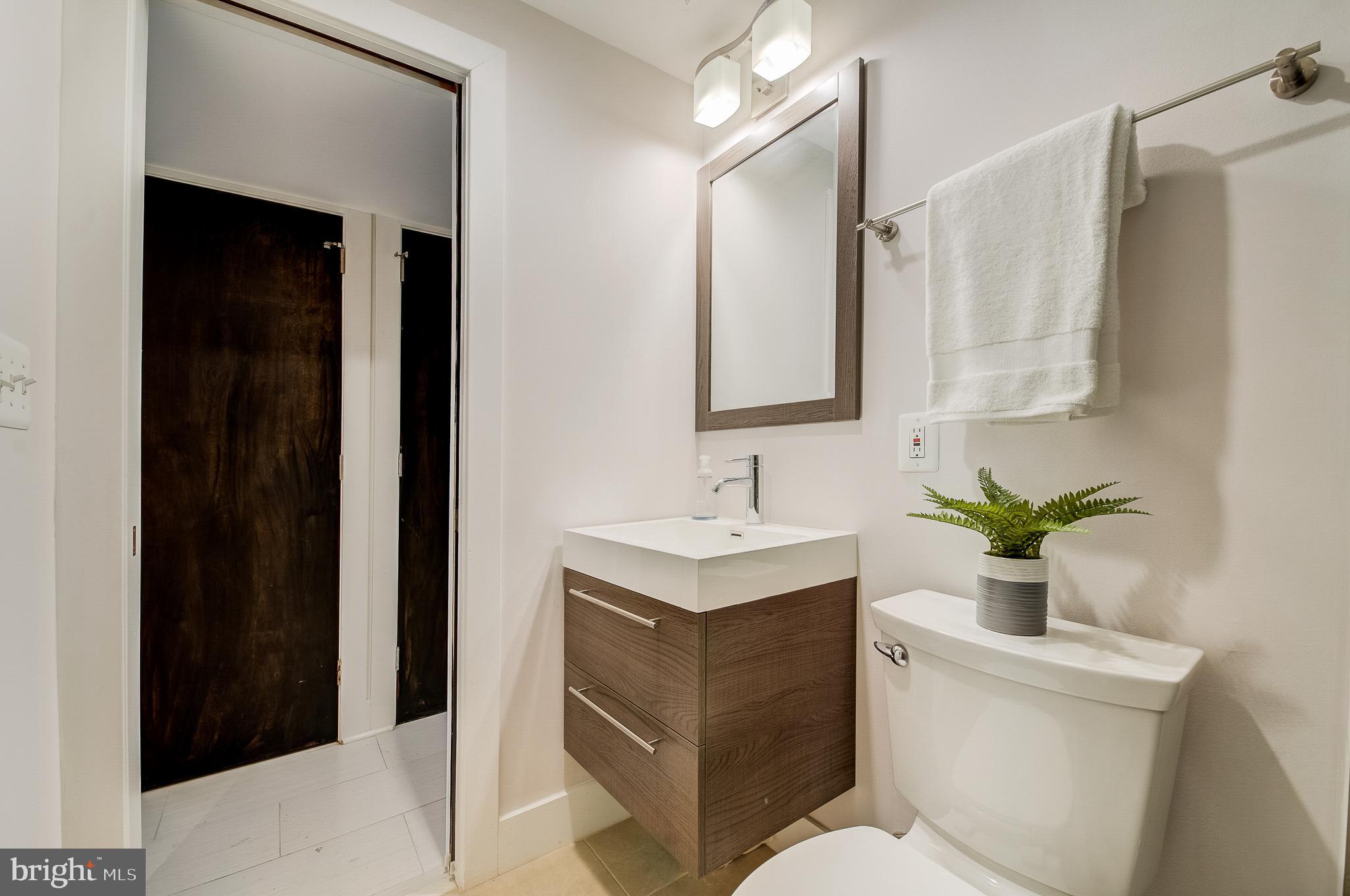 756 Gresham Place Northwest Washington, DC 20001 - Photo 49 of 56
