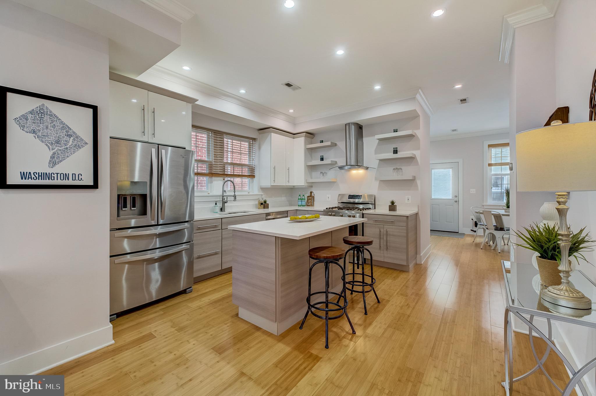756 Gresham Place Northwest Washington, DC 20001 - Photo 7 of 56