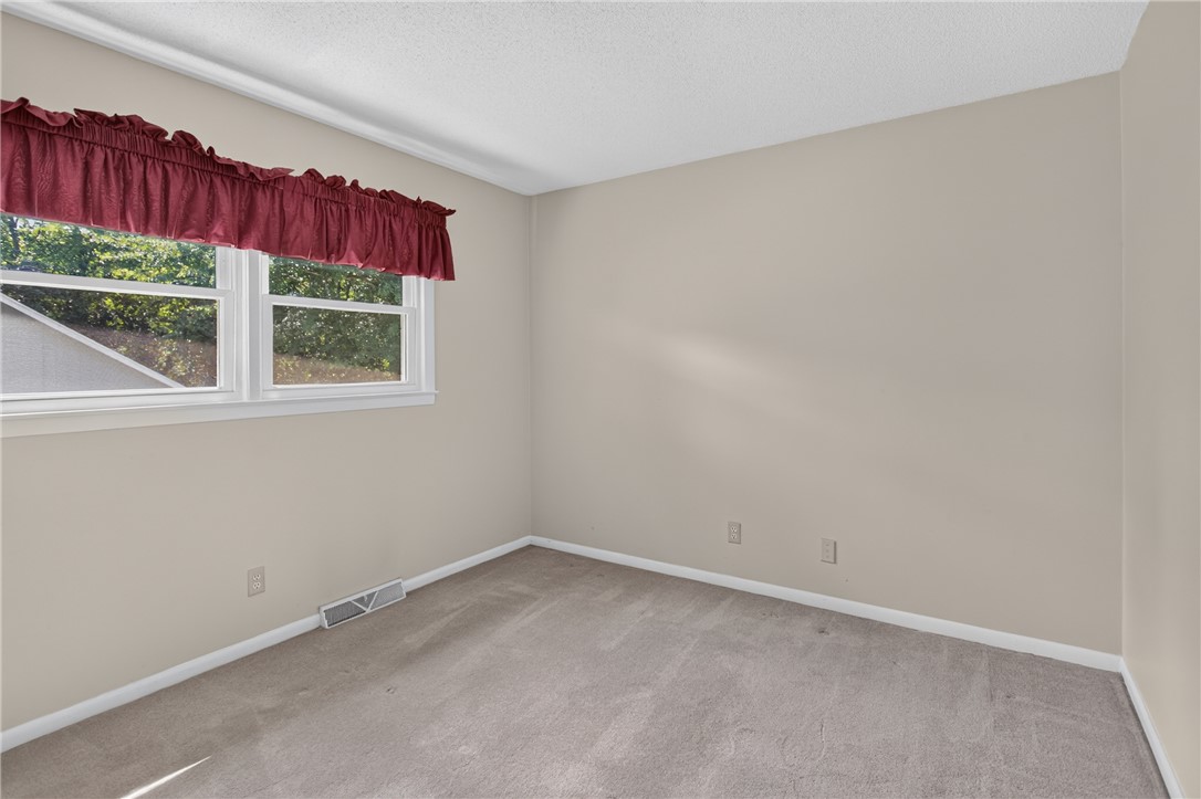 135 Brookhaven Circle Seneca, SC 29672 - Photo 27 of 48