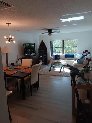 $2,600 | 13155 Chadwick Court, Unit 21, Wellington, FL 33414