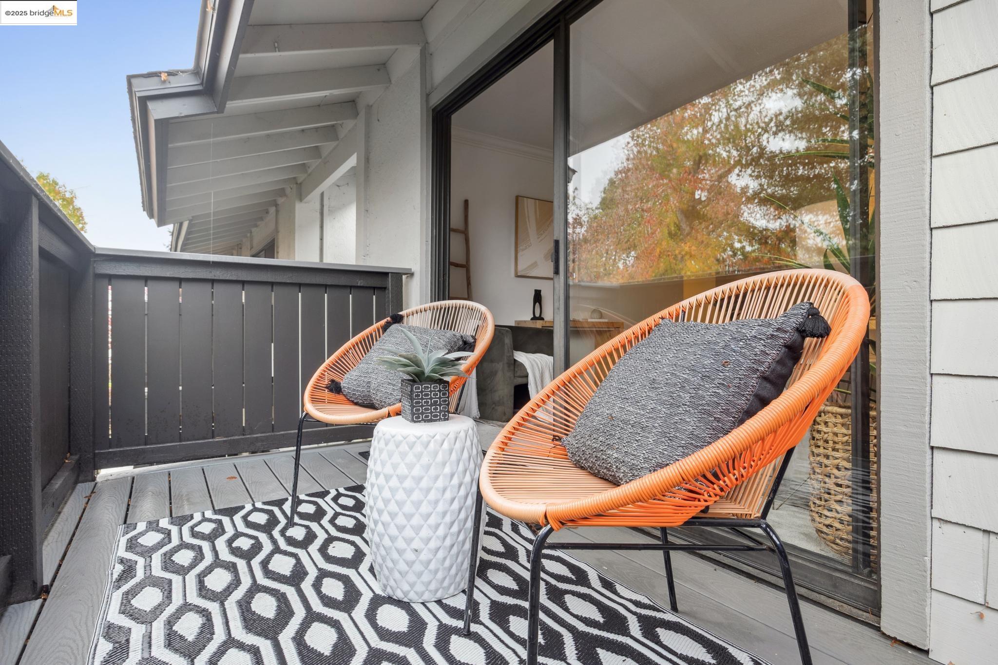 1471 Marchbanks Drive, Unit 4 Walnut Creek, CA 94598 - Photo 13 of 28