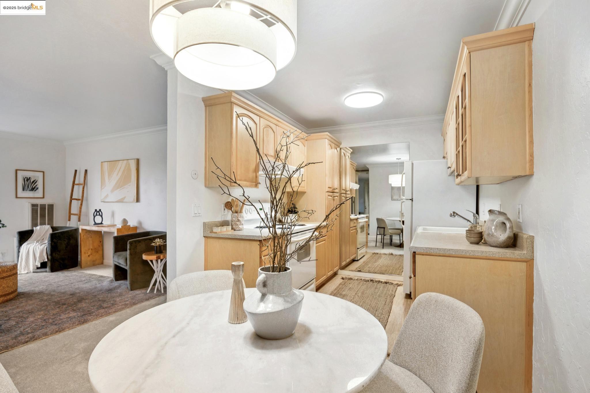 1471 Marchbanks Drive, Unit 4 Walnut Creek, CA 94598 - Photo 18 of 28