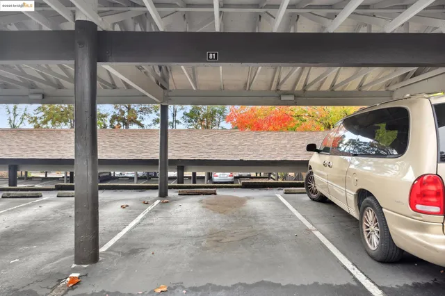 $375,000 | 1471 Marchbanks Drive, Unit 4, Walnut Creek, CA 94598