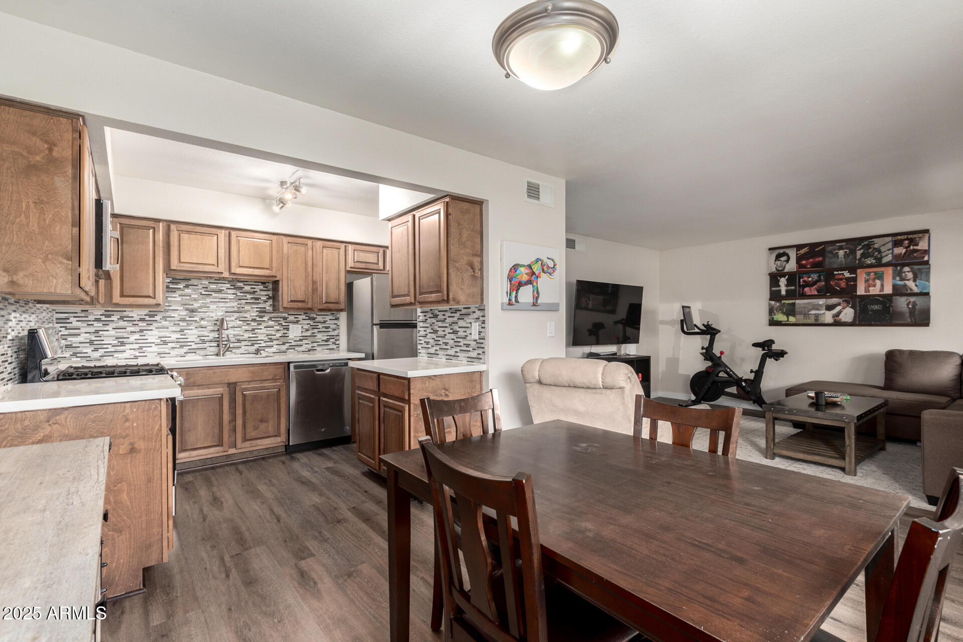 303 North Miller Road, Unit 1002 Scottsdale, AZ 85257 - Photo 12 of 20 12 - Miller 1002
