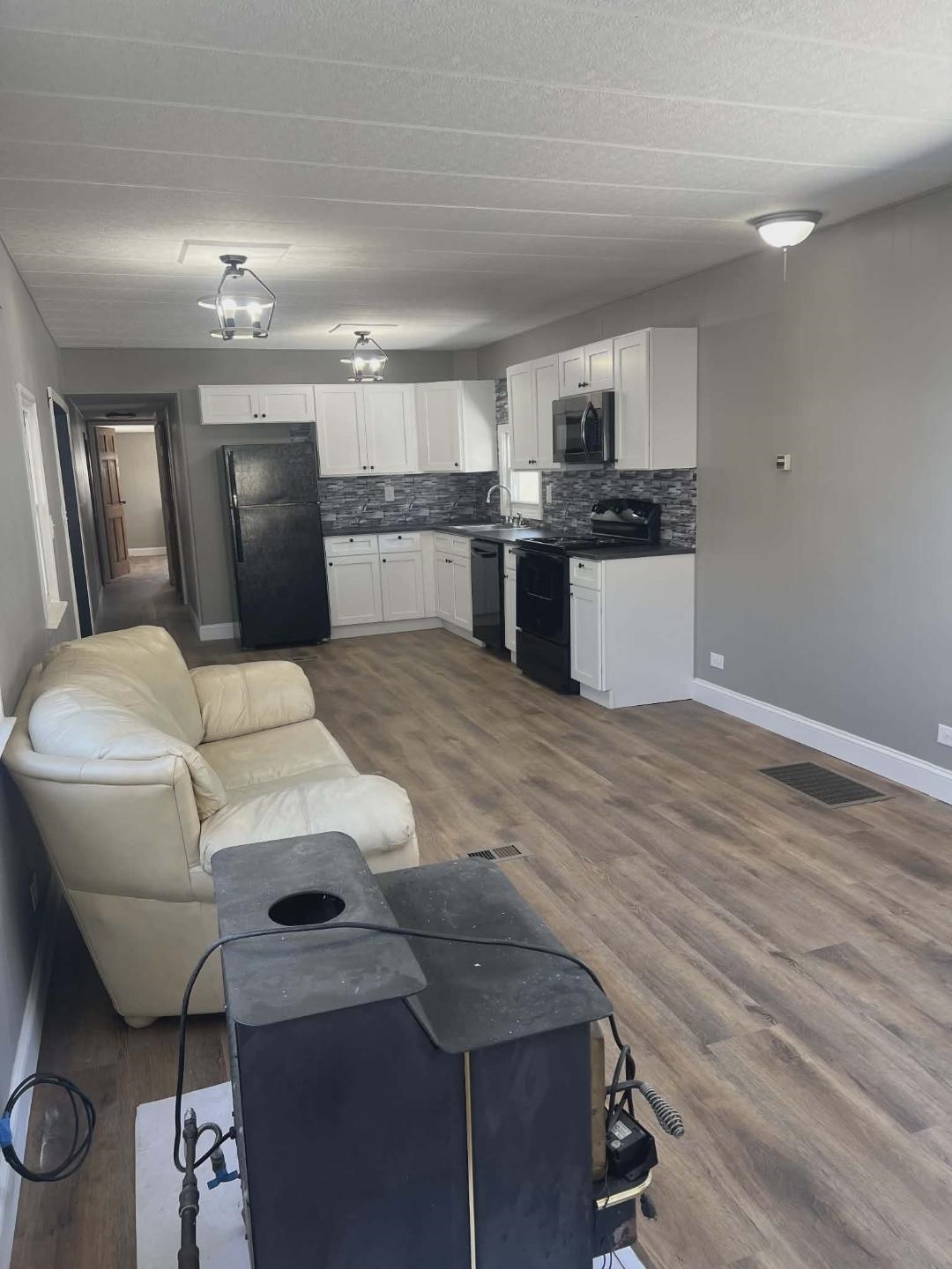 208 Robin Hood Lane Exeter, NH 03833 - Photo 6 of 14