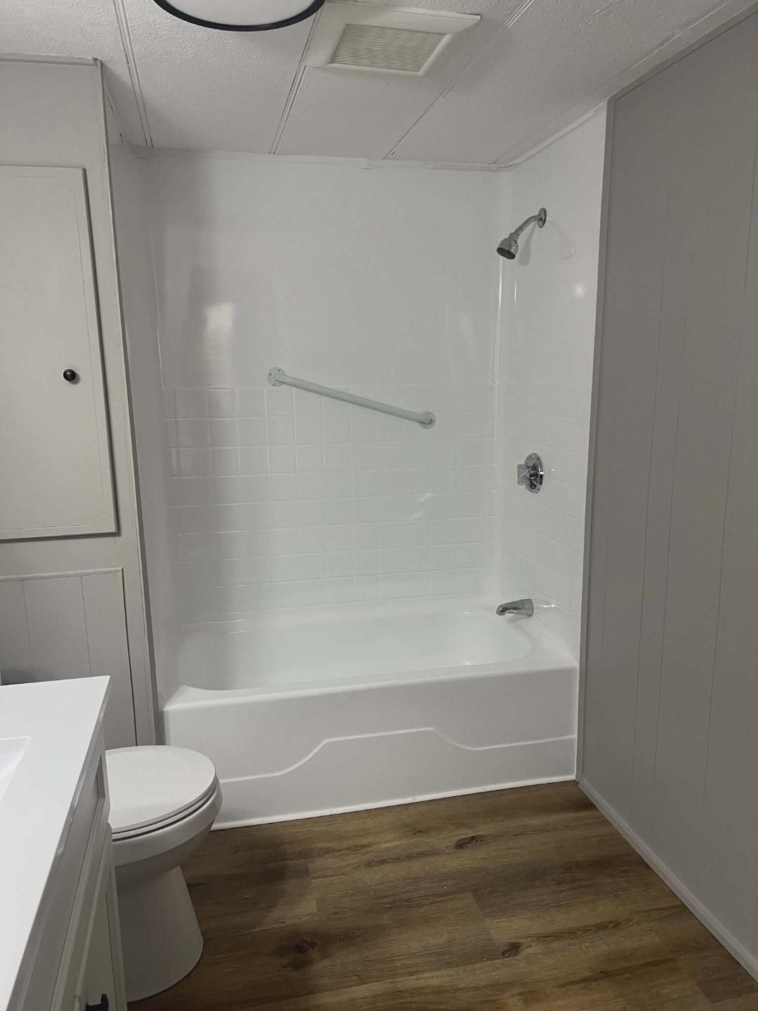 208 Robin Hood Lane Exeter, NH 03833 - Photo 10 of 14