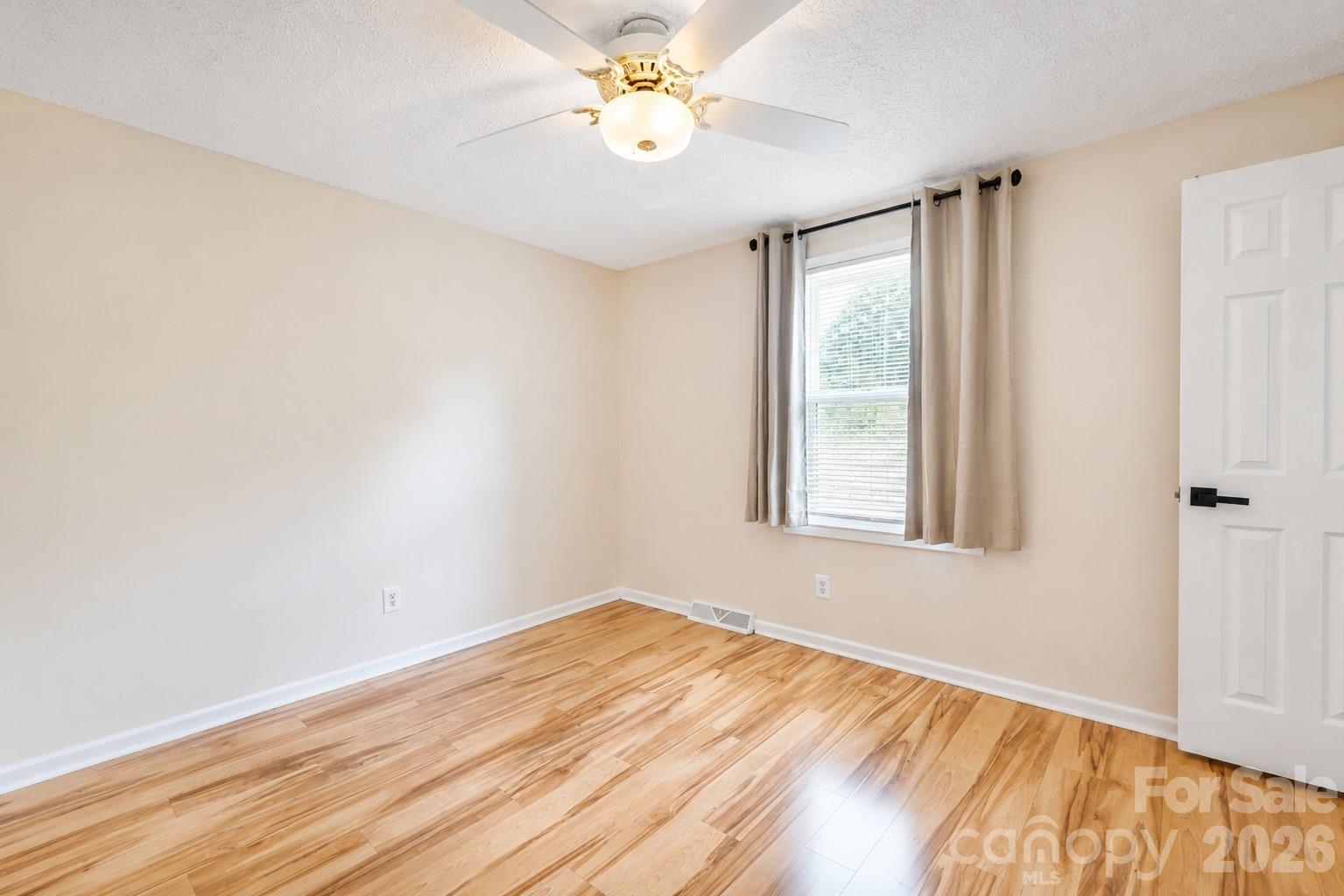 3237 Annex Street Conover, NC 28613 - Photo 13 of 37