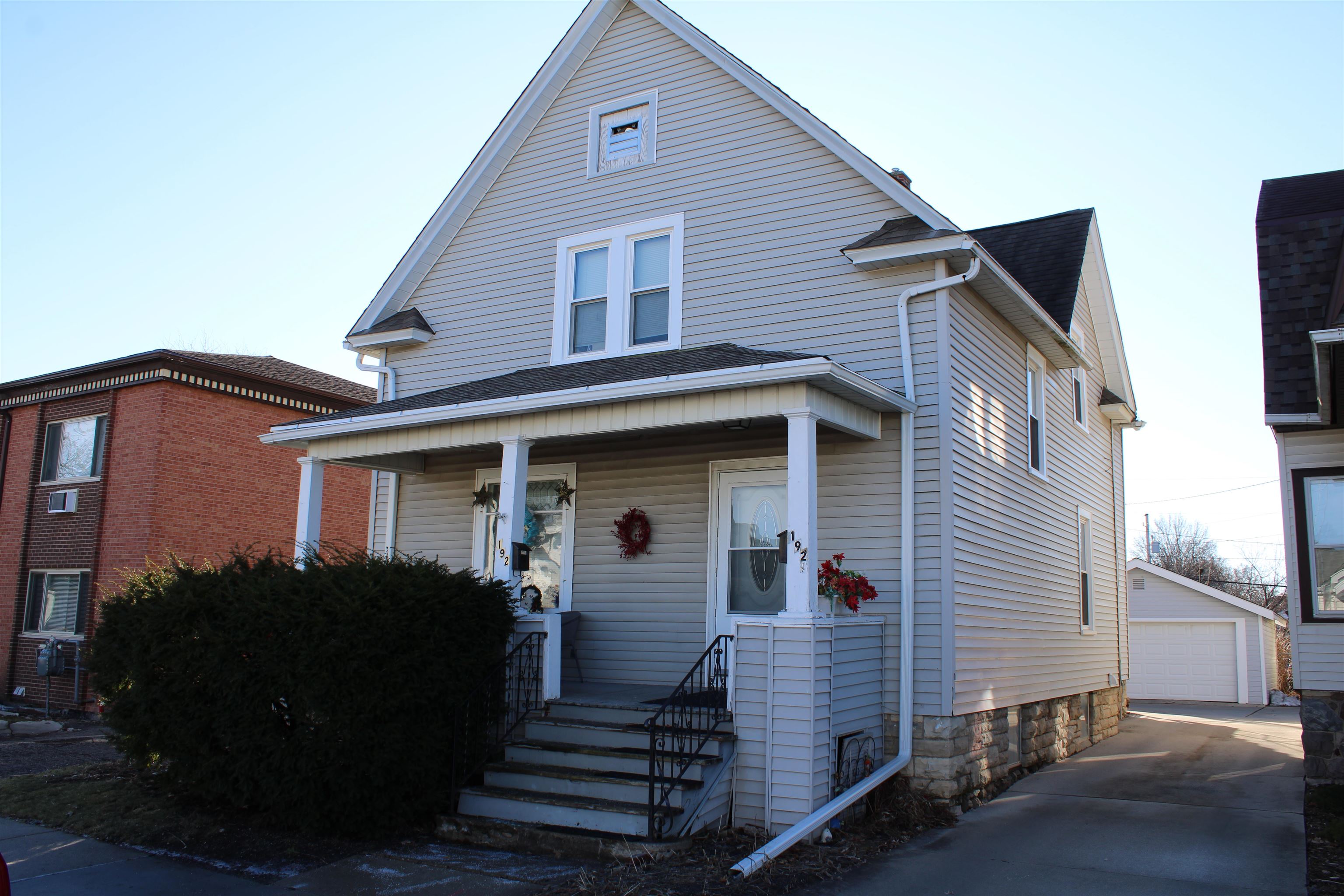 192 East Rees Street Fond du Lac, WI 54935 - Photo 1 of 24