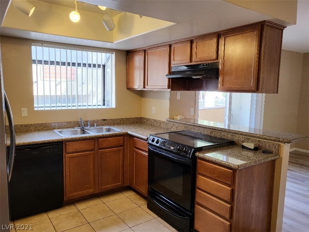 7300 West Pirates Cove Road, Unit 1062 Las Vegas, NV 89145 - Photo 12 of 26