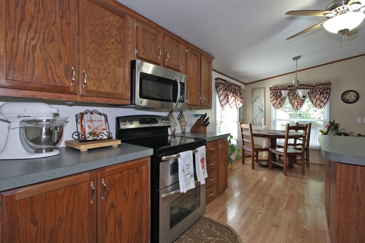 337 Portland Road White House, TN 37188 - Photo 4 of 19 Gallery Image 4