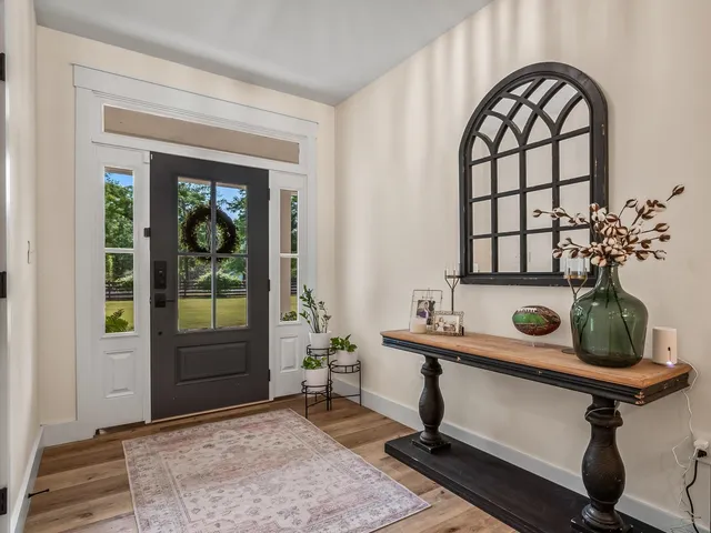 $775,000 | 195 Coe Landing Road, Tallahassee, FL 32310