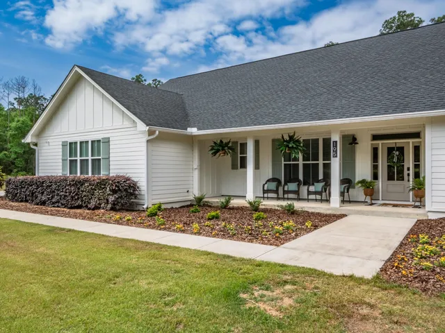 $775,000 | 195 Coe Landing Road, Tallahassee, FL 32310