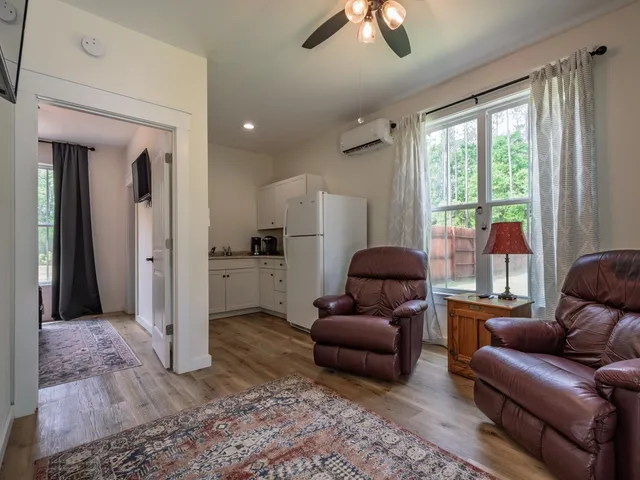 $775,000 | 195 Coe Landing Road, Tallahassee, FL 32310