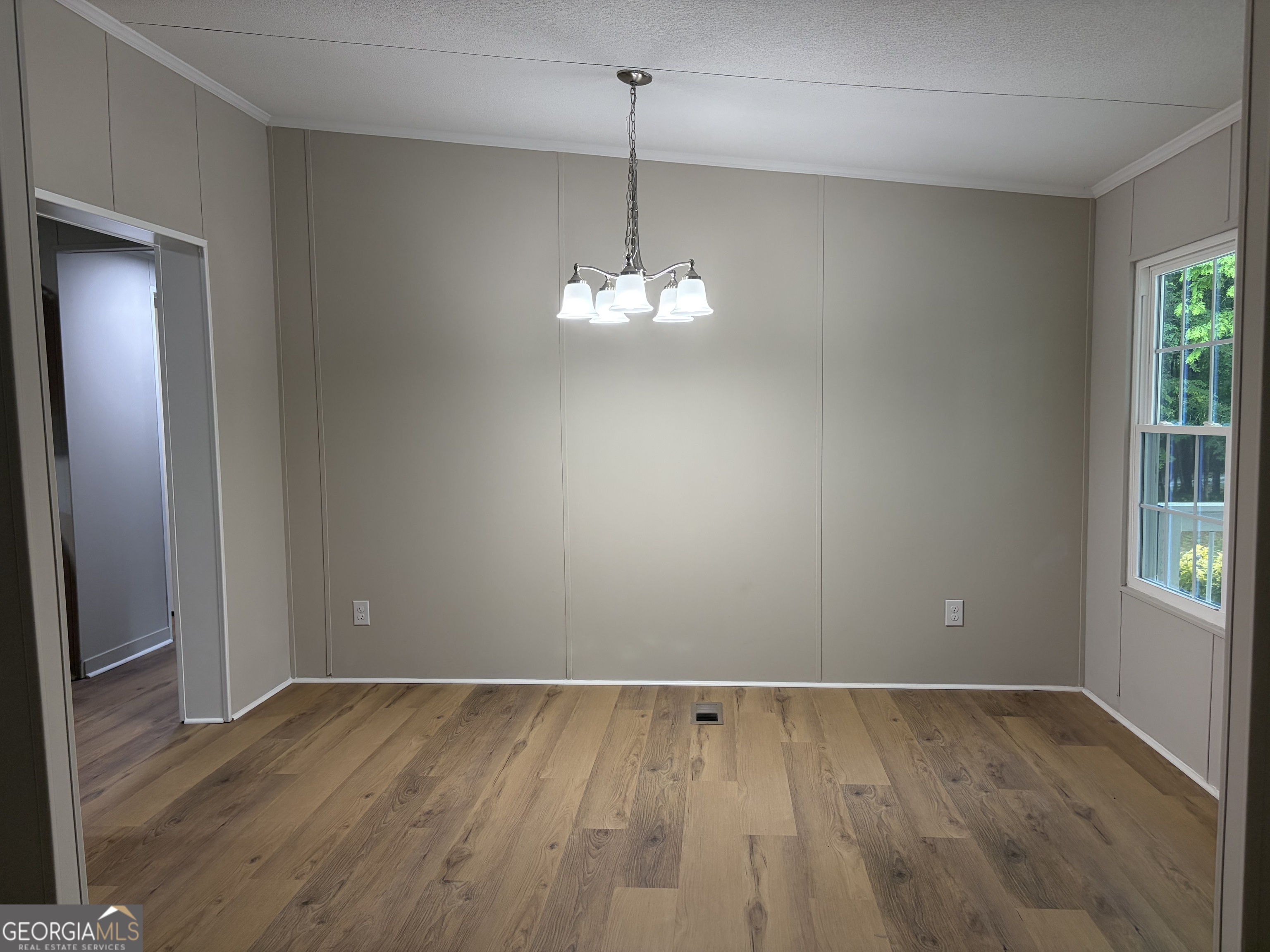 590 Unionville Road Barnesville, GA 30204 - Photo 9 of 24