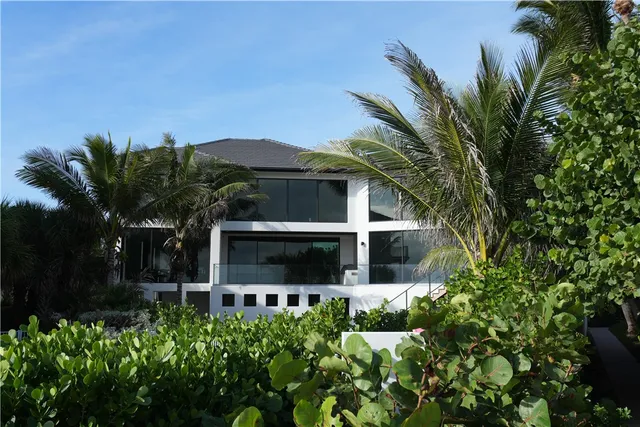 $8,950,000 | 112 Seaway Court, Vero Beach, FL 32963
