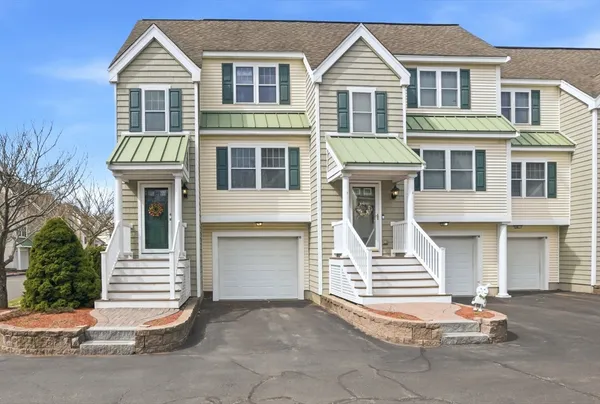 $624,900 | 35 Collins Street, Unit 21, Danvers, MA 01923