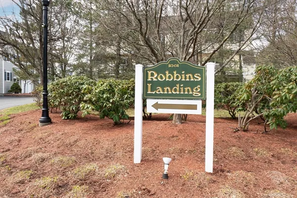 $624,900 | 35 Collins Street, Unit 21, Danvers, MA 01923