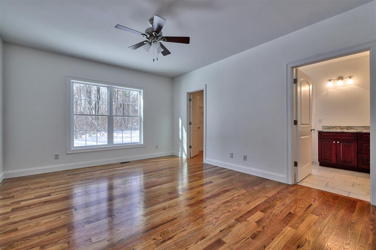 62 Stark Road Derry, NH 03038 - Photo 26 of 38