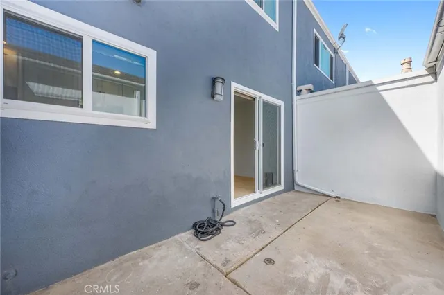 a view of an entryway