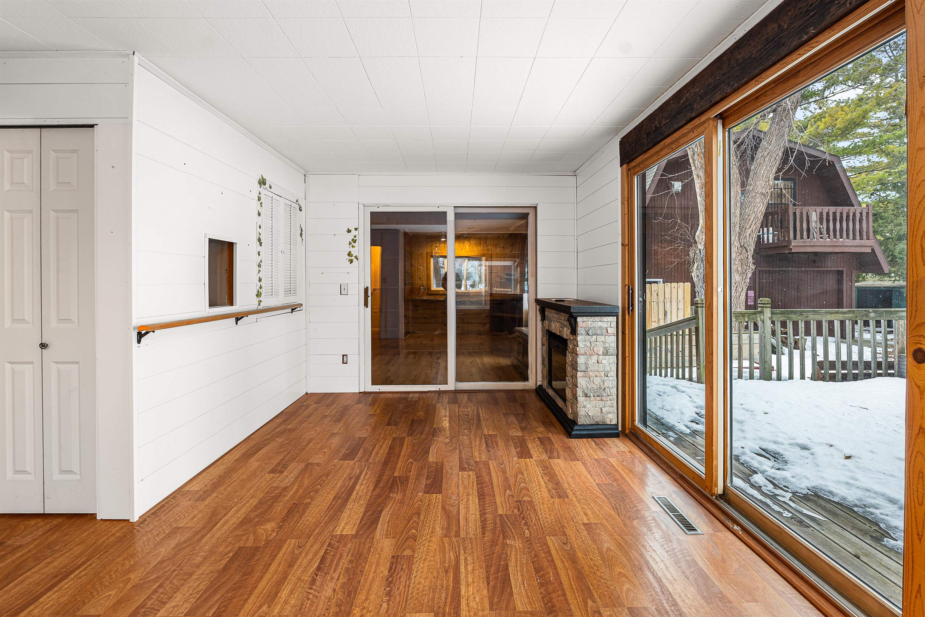 4931 County Rd T Oshkosh, WI 54904 - Photo 15 of 26