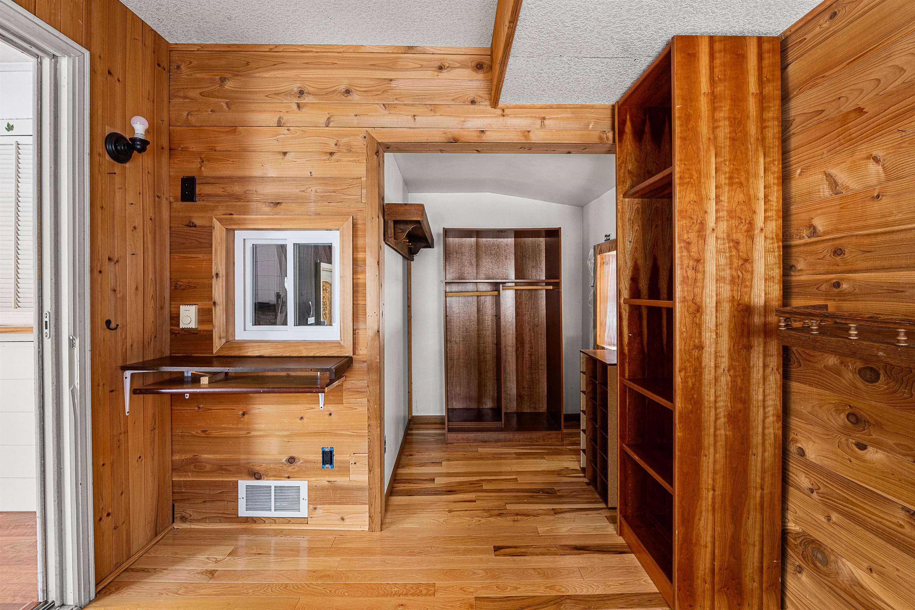 4931 County Rd T Oshkosh, WI 54904 - Photo 17 of 26