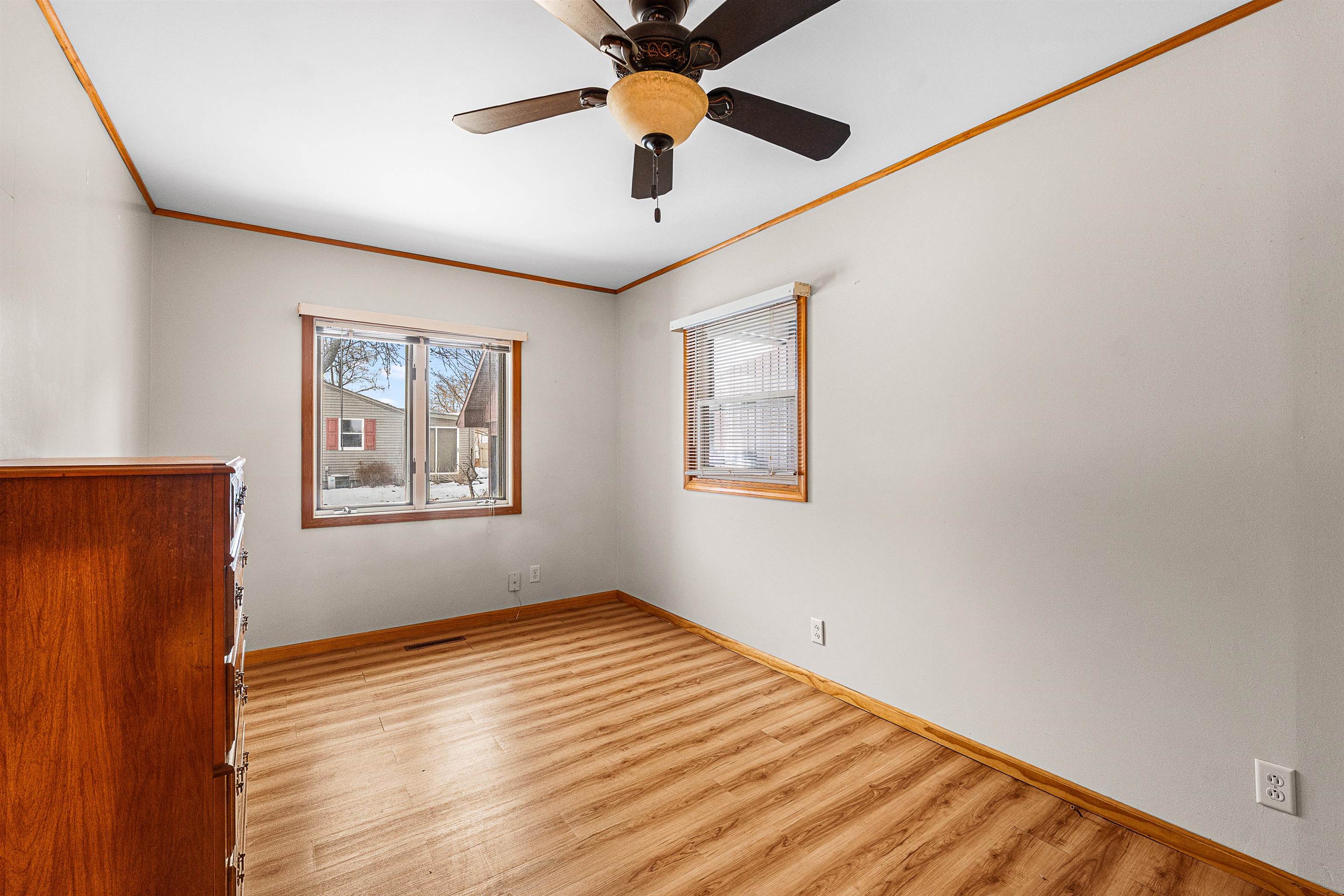 4931 County Rd T Oshkosh, WI 54904 - Photo 9 of 26