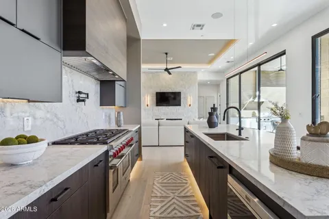 $2,245,555 | 1832 East Palmaire Avenue, Phoenix, AZ 85020