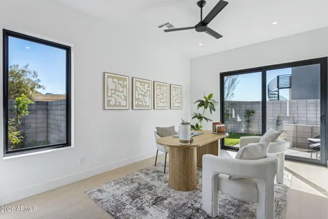 $2,245,555 | 1832 East Palmaire Avenue, Phoenix, AZ 85020