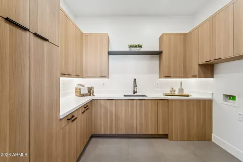 $2,245,555 | 1832 East Palmaire Avenue, Phoenix, AZ 85020