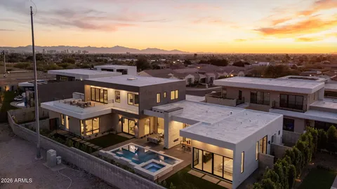$2,245,555 | 1832 East Palmaire Avenue, Phoenix, AZ 85020