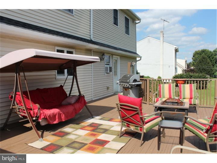 540 Ridge Avenue Atglen, PA 19310 - Photo 3 of 25