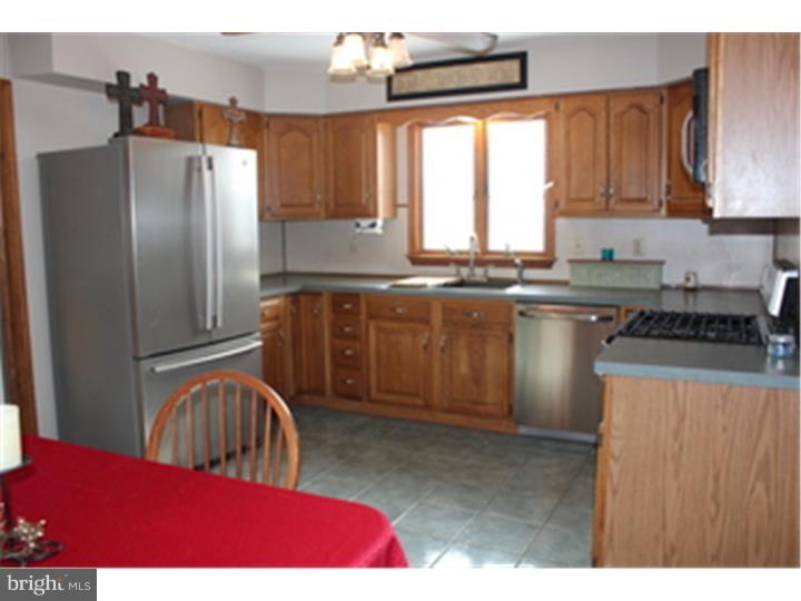 540 Ridge Avenue Atglen, PA 19310 - Photo 4 of 25